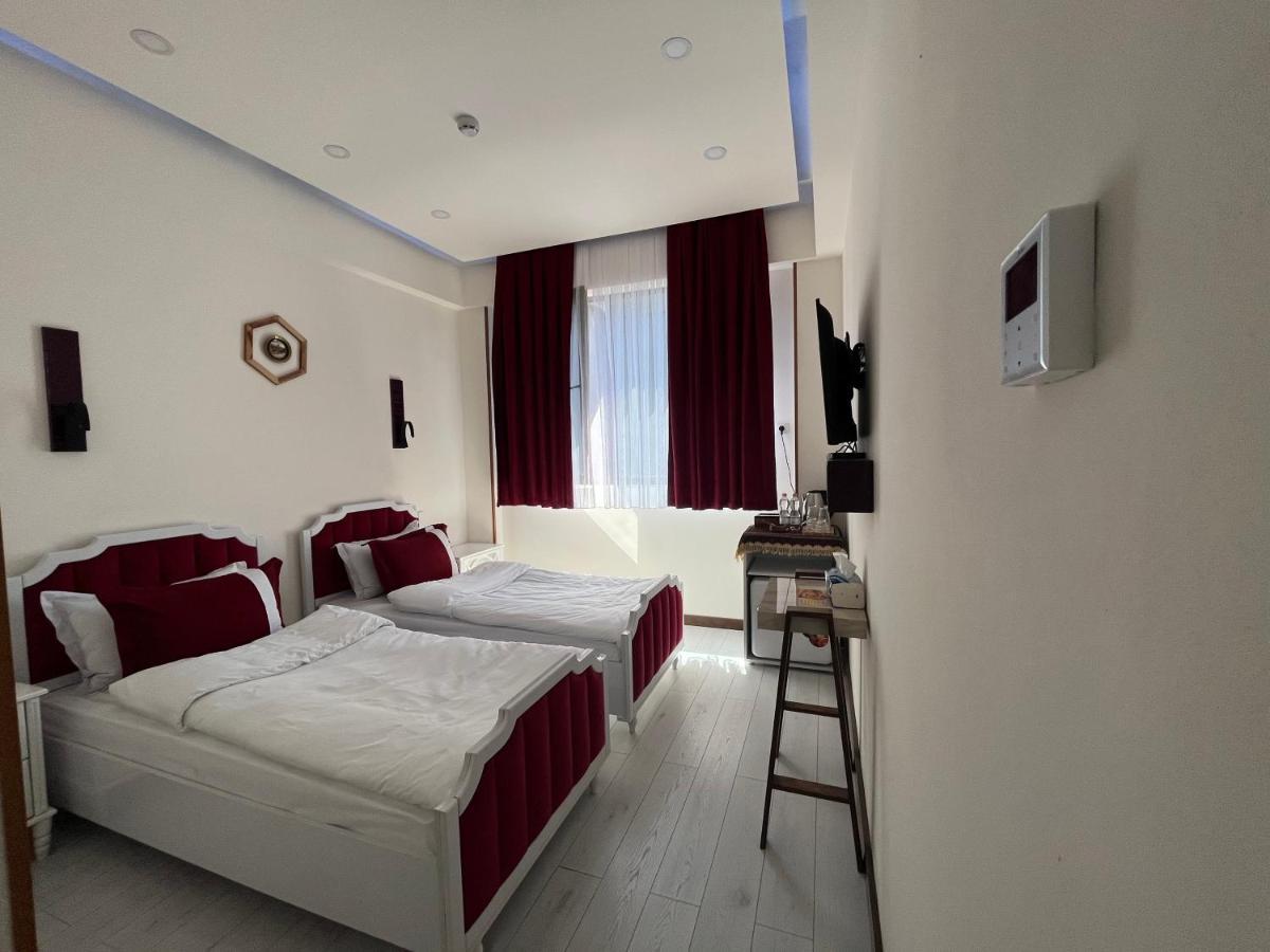 Hotel Luxin Tbilisi Exterior foto